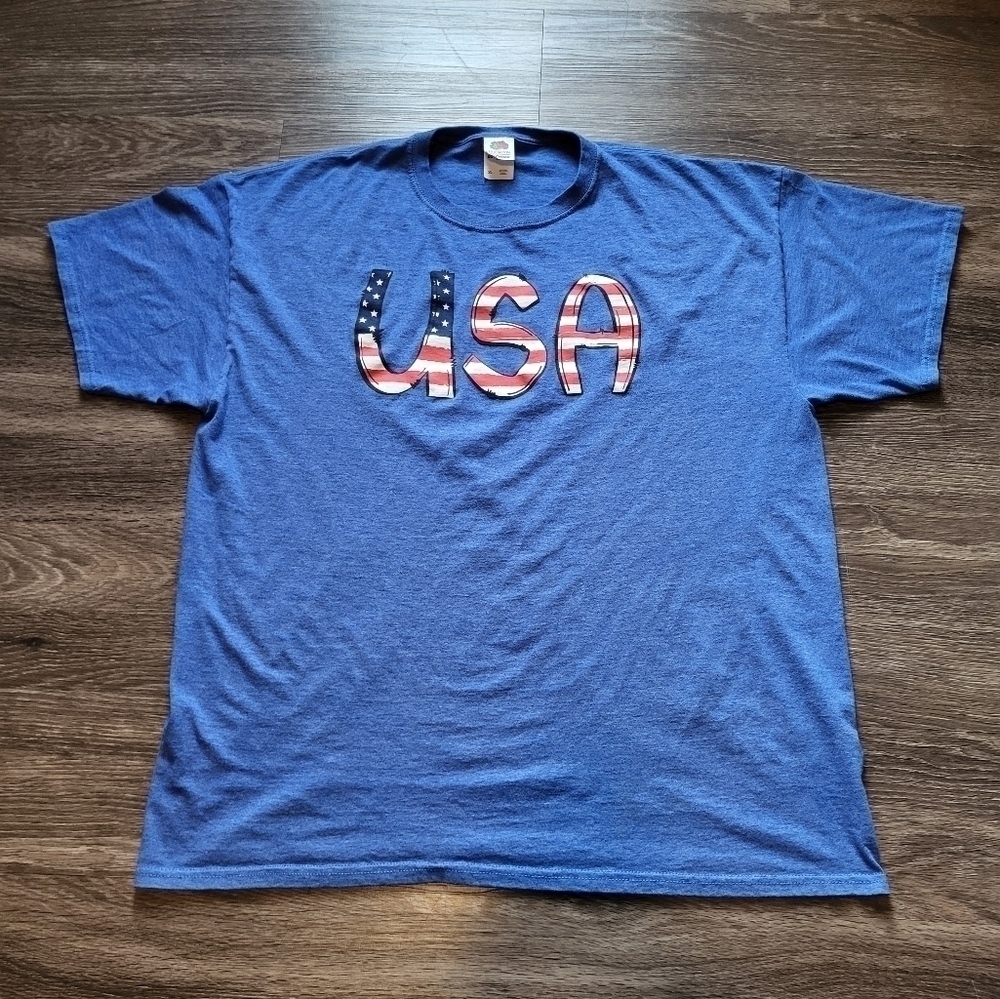 Vintage Fruit of the Loom "USA" Americana Blue Short Sleeved Graphic Tee - XL